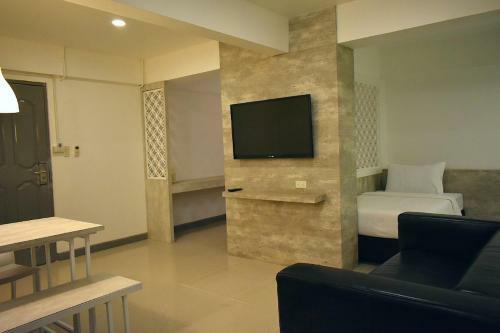 Loyy Hotel