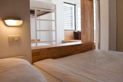 Loyy Hotel