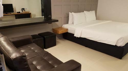 Loyy Hotel