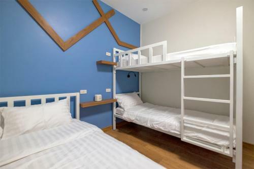 Albergue Bed Friends Poshtel