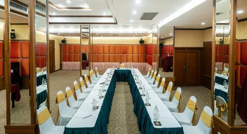 Sirin Hotel & Resident
