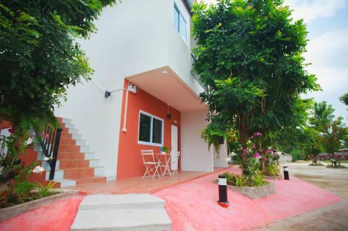Pantip Boutique Hotel
