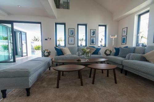 Seaview Pool Villa 3br, Long Beach - Monkey Villa