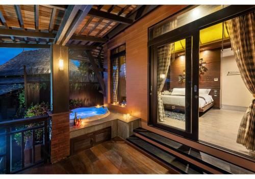 Hotel Nirvana Beach Resort & Spa