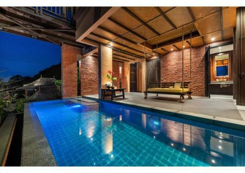 Hotel Nirvana Beach Resort & Spa