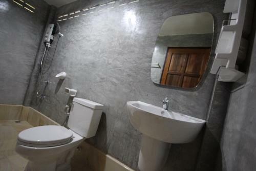 Hotel Lanta Andaleaf Bungalow
