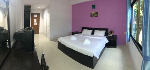 Happiness Garden Hotel