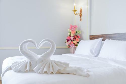 The Maceo Hotel