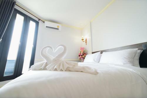 The Maceo Hotel