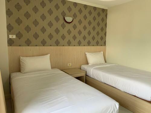 Grand Pl Hotel