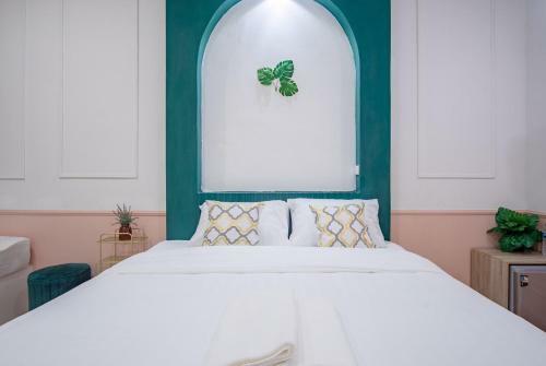 Isara Boutique Hotel And Cafe