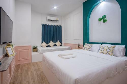 Isara Boutique Hotel And Cafe