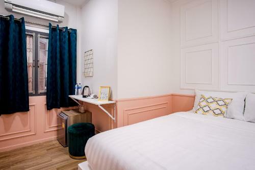 Isara Boutique Hotel And Cafe