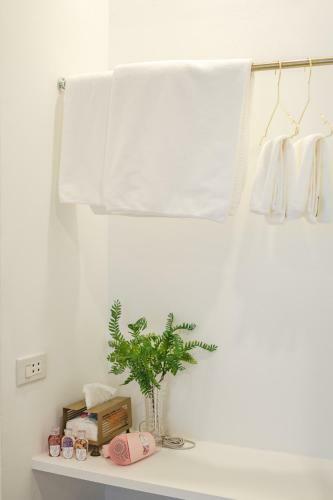 Isara Boutique Hotel And Cafe