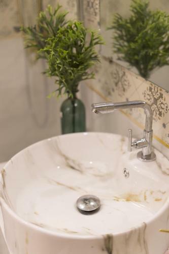 Isara Boutique Hotel And Cafe