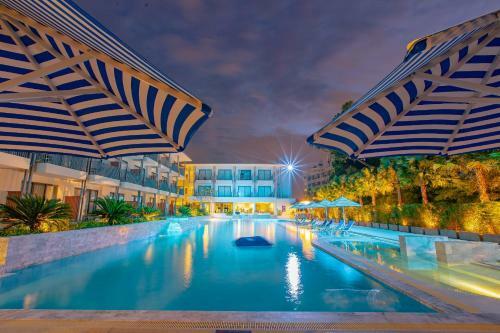 Seabed Grand Hotel Phuket