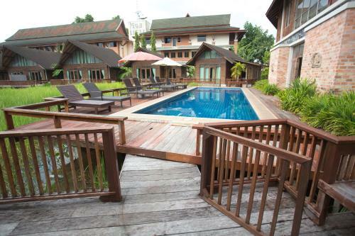 Hotel 100 Islands Resort & Spa