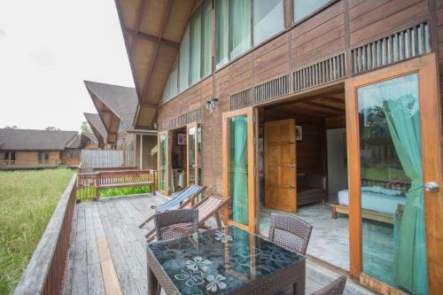 Hotel 100 Islands Resort & Spa