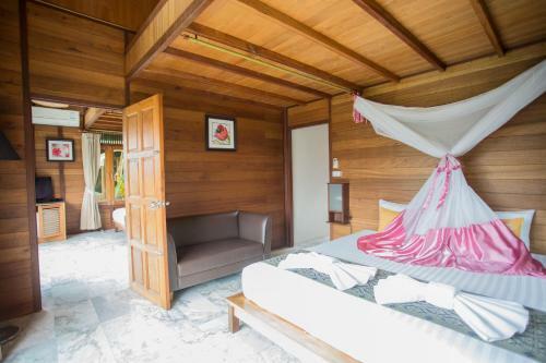 Hotel 100 Islands Resort & Spa