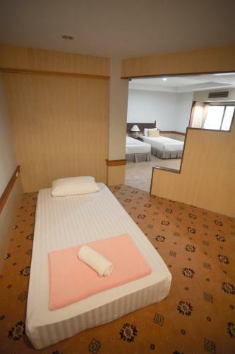 Hotel 100 Islands Resort & Spa