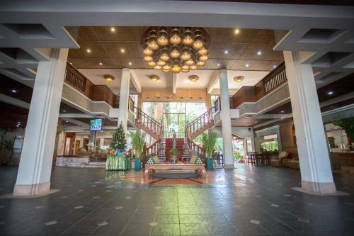 Hotel 100 Islands Resort & Spa