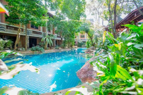 Hotel 100 Islands Resort & Spa