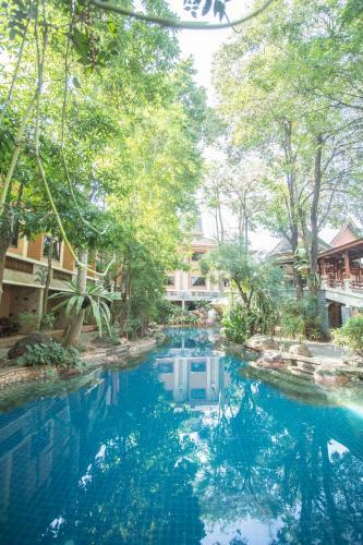 Hotel 100 Islands Resort & Spa