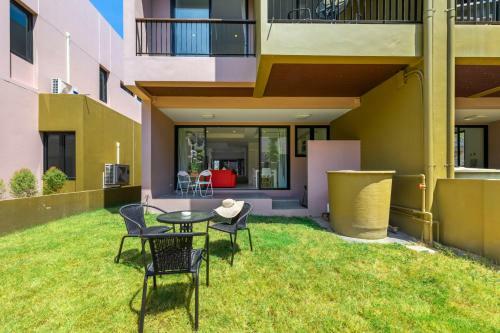 Great 3-bedroom Condo Apt