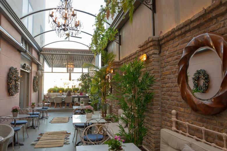 Marpessa Hotel