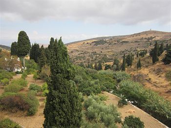 Hotel Lefkes Village