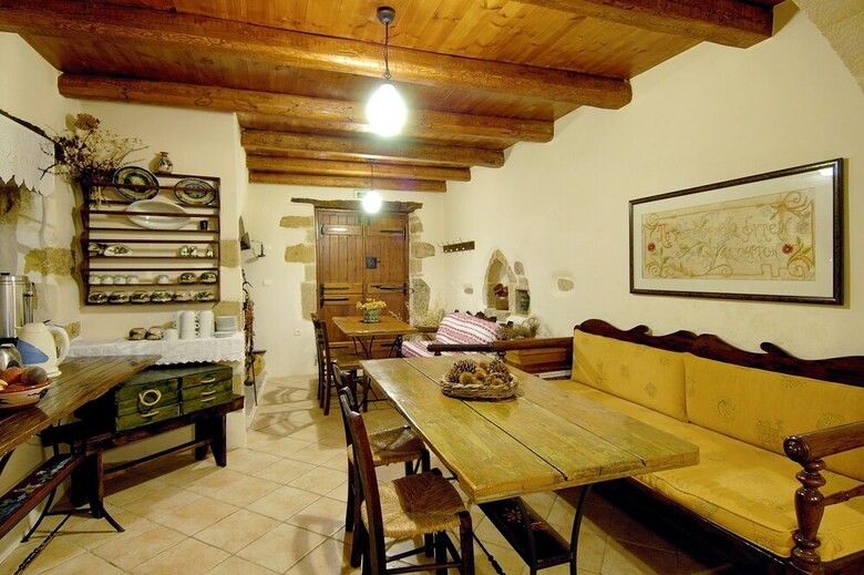 Elia Traditional Hotel & Spa