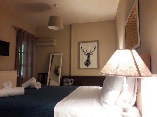 Hostal Aigaion