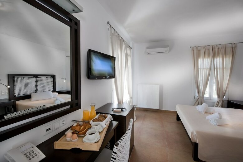 Hotel Nefeli