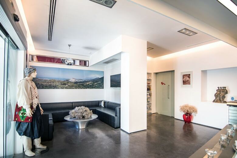 Hotel Nefeli