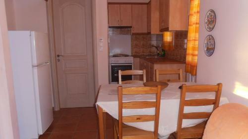 Chriason Studios & Apartments
