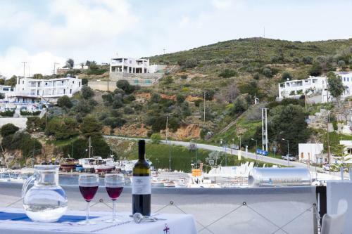 Hostal Lykomides