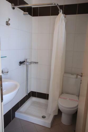 Hostal Lykomides
