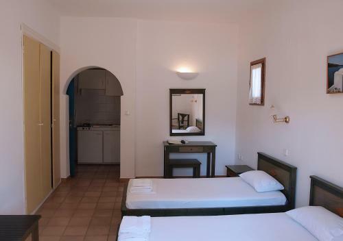 Mealos Apartments