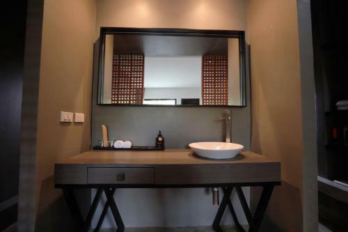 Hotel Cooldowns Resort