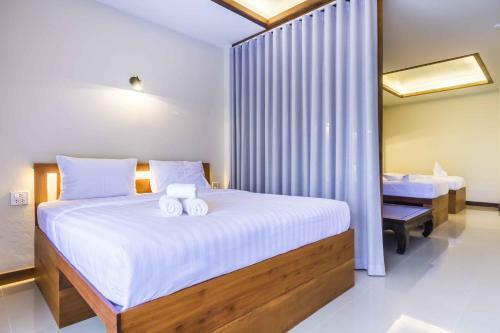 Wyh Hotels
