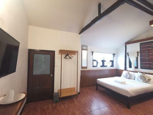 Hotel Lunghe Homestay (?????????????)