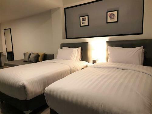 Mayson Place Hotel