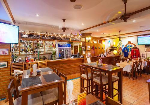 Patong Karlssons Hotel