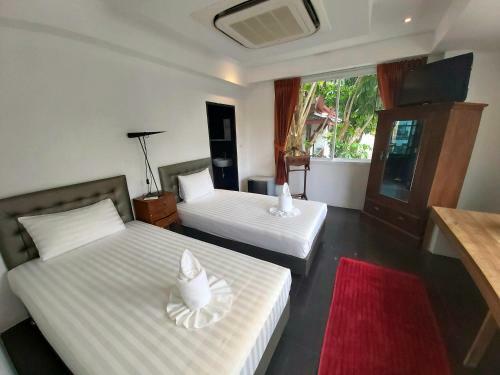 Sea Cave Villa
