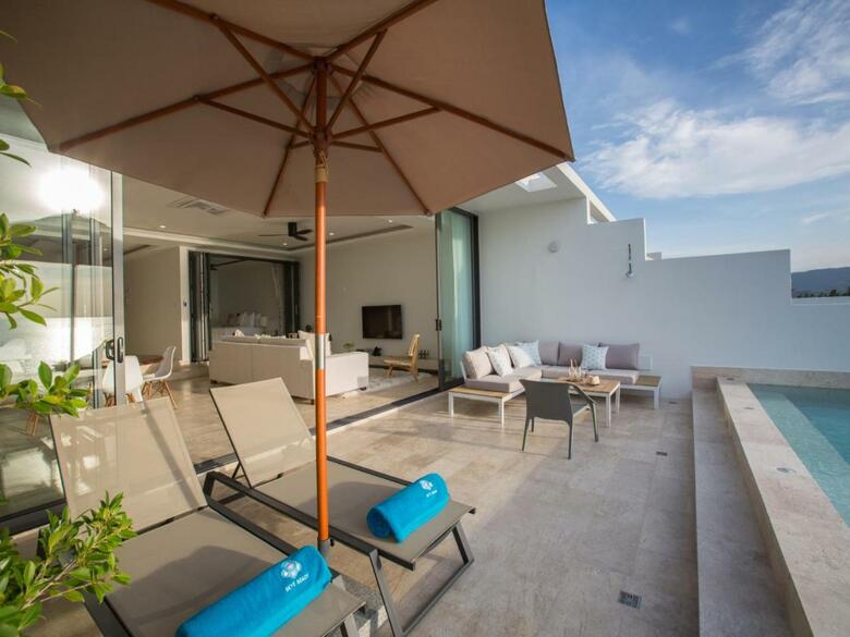 Skye Beach Hotel