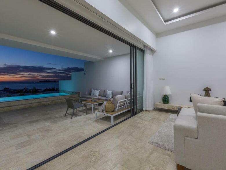 Skye Beach Hotel