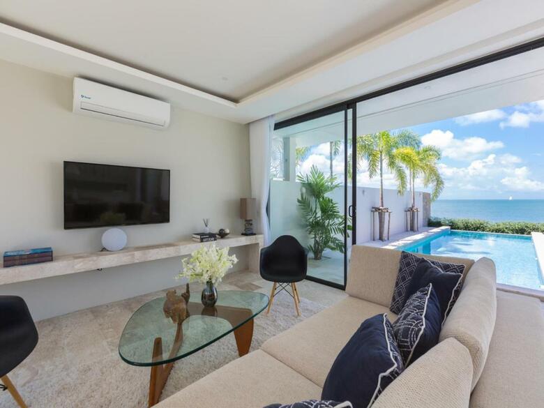 Skye Beach Hotel