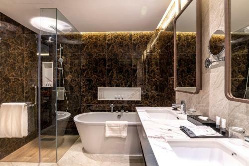 Hotel Skyview Resort Phuket Patong Beach