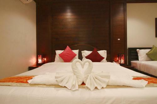 Baan Veerakit Hotel