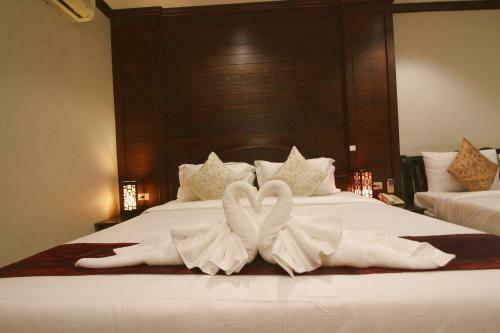 Baan Veerakit Hotel